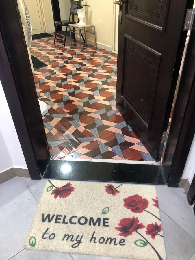 Moon Backpackers , Al Rigga , Partition For Couples And For Singles Daire Dubai Dış mekan fotoğraf