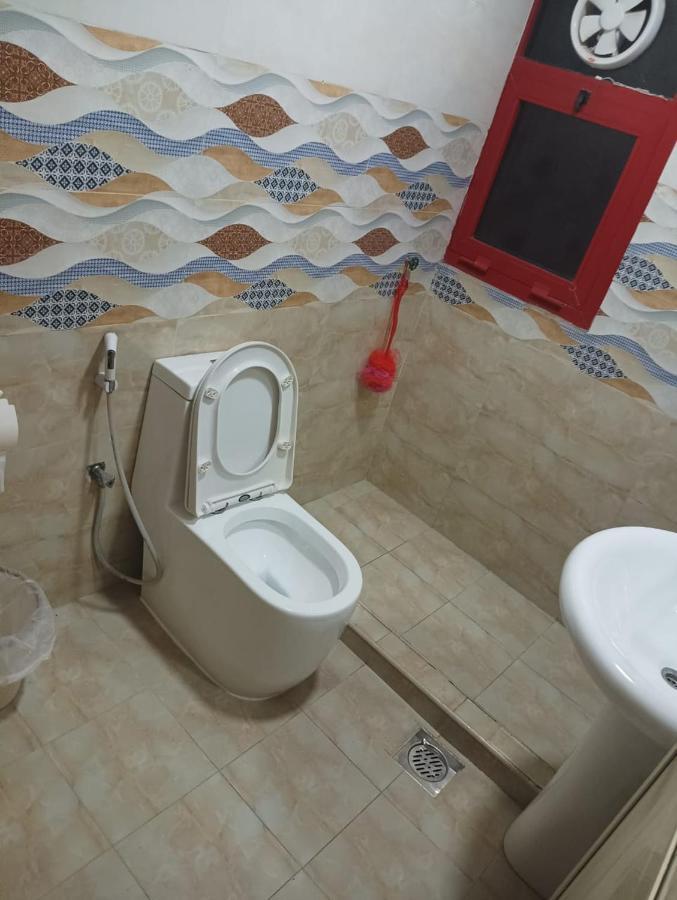 Moon Backpackers , Al Rigga , Partition For Couples And For Singles Daire Dubai Dış mekan fotoğraf