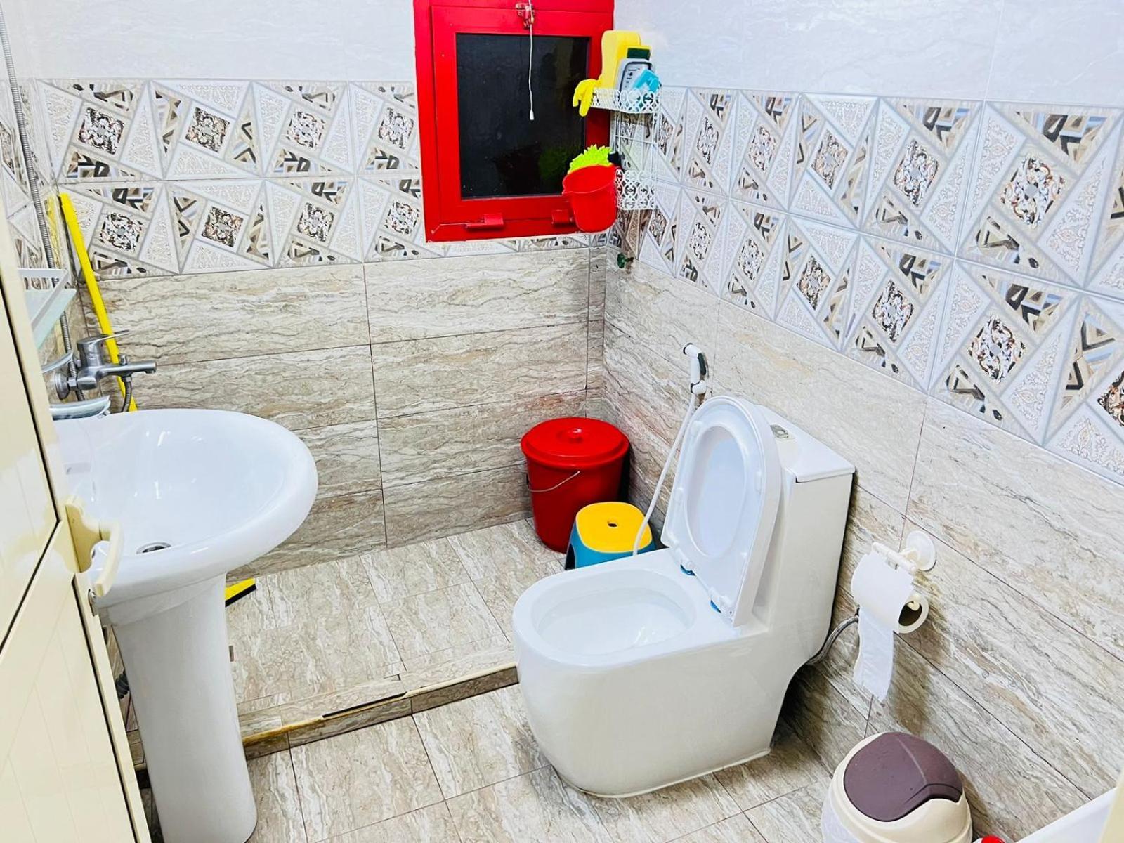 Moon Backpackers , Al Rigga , Partition For Couples And For Singles Daire Dubai Dış mekan fotoğraf